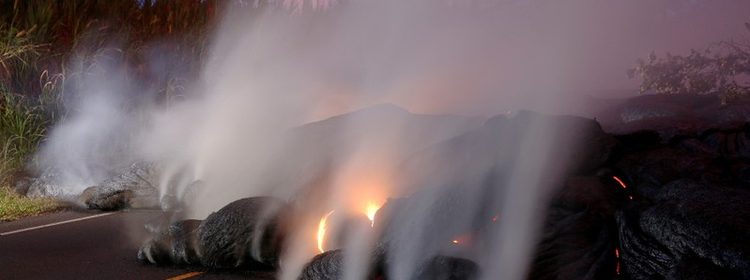 Dangerous Gasses From Kilauea Volcano Eruption Affect Environment